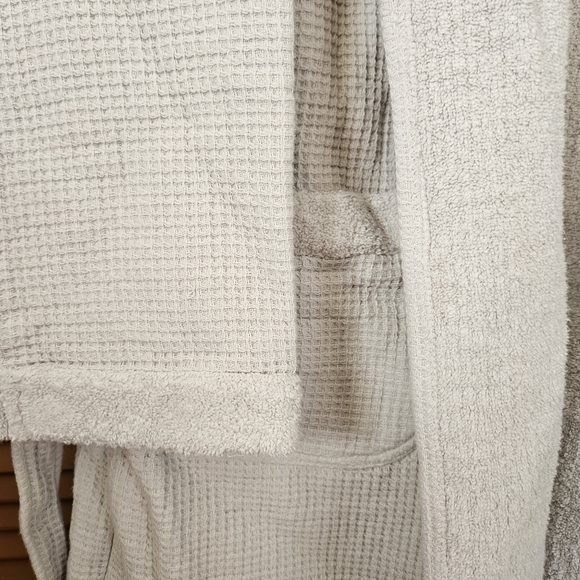 Cozy Cream Women's Robe - Picture 6 of 8